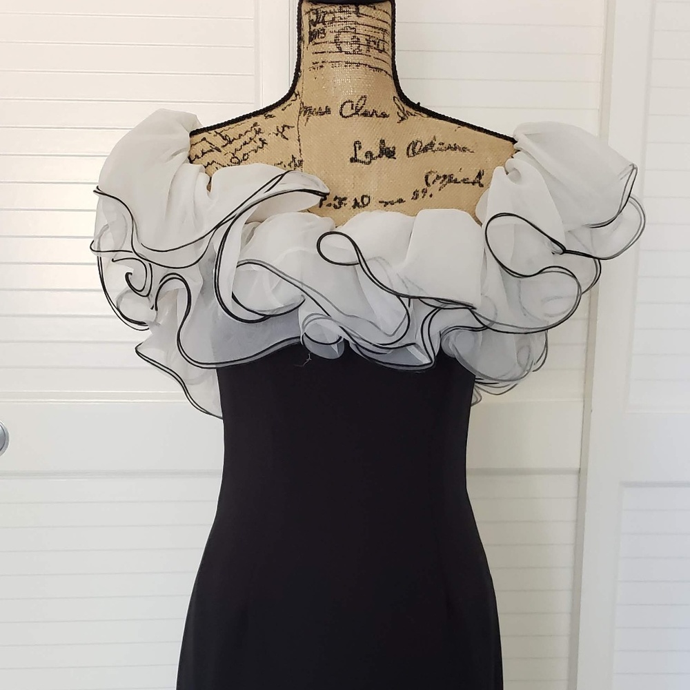 Like New Dave & Johnny Off Shoulder Dress-Local Pickup Available